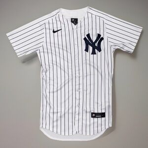 NEW $284 Nike Authentic New York Yankees Elite Home Pinstripe Jersey 40 Medium